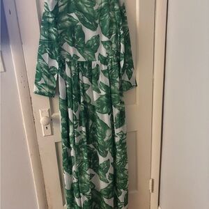 Green Leaf Print Maxi Dress